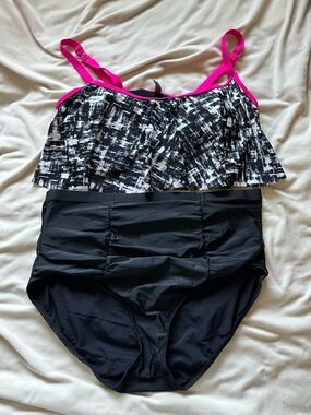 Torrid Swim Black and White Two Piece 1X
